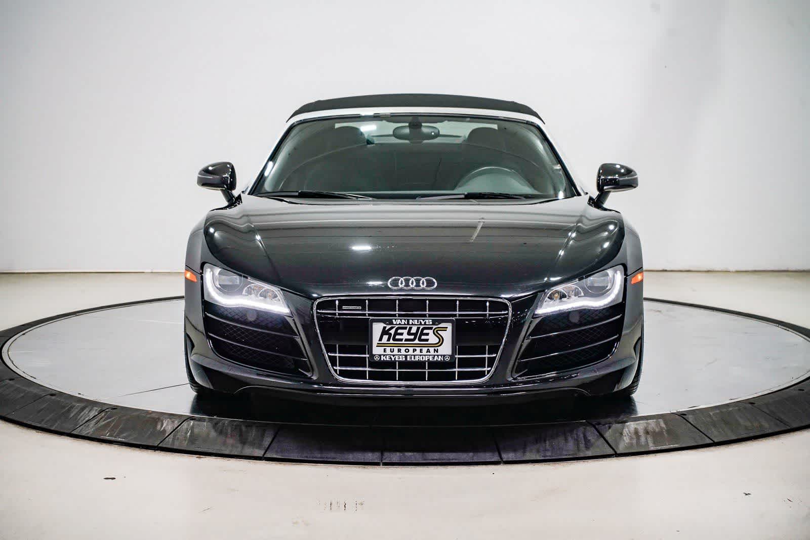 Thumbnail: 2011 Audi R8 - 6