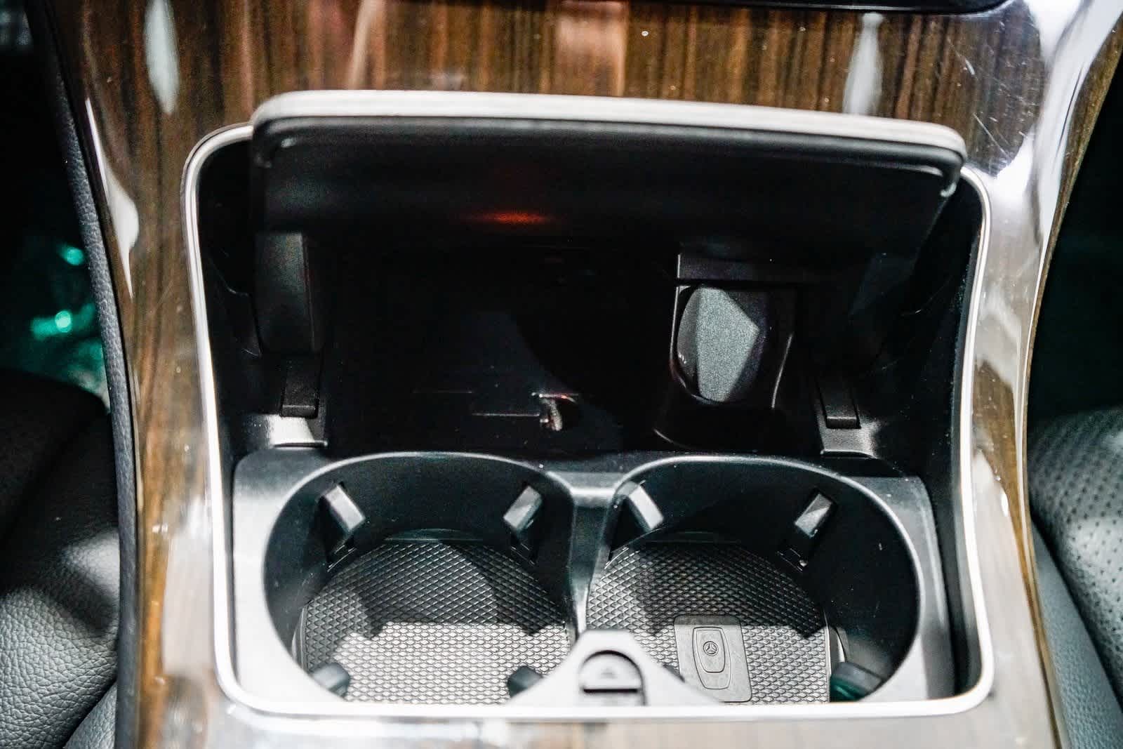 Thumbnail: 2023 Mercedes-Benz GLC - 22