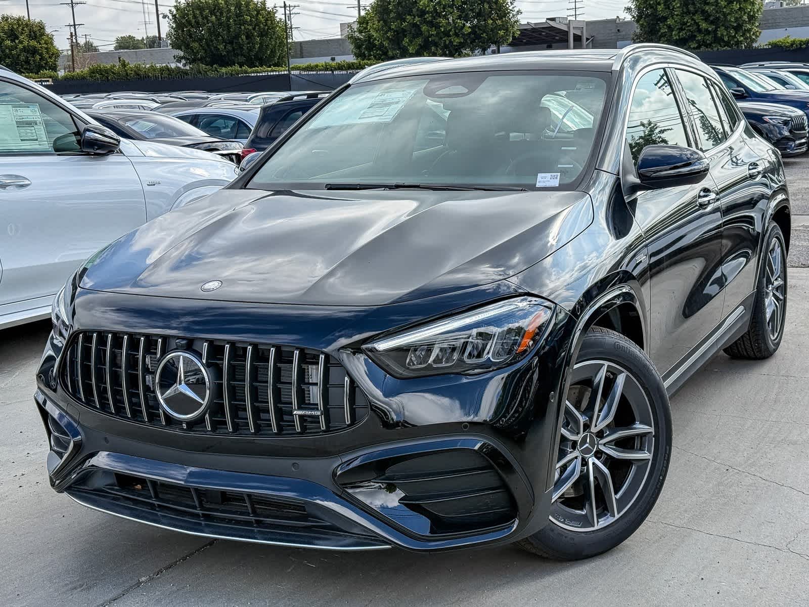 2025 Mercedes-Benz GLA 35 AMG -
                  Van Nuys, CA