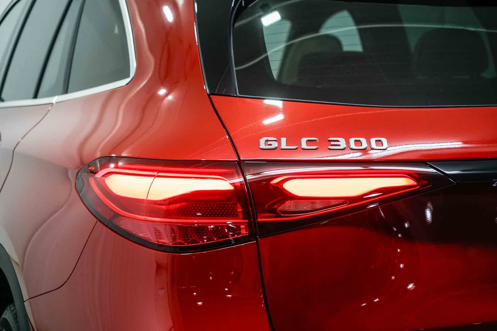 Thumbnail: 2026 Mercedes-Benz GLC - 9