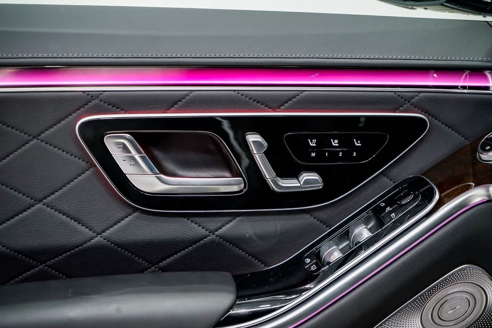 Thumbnail: 2025 Mercedes-Benz S-Class - 22