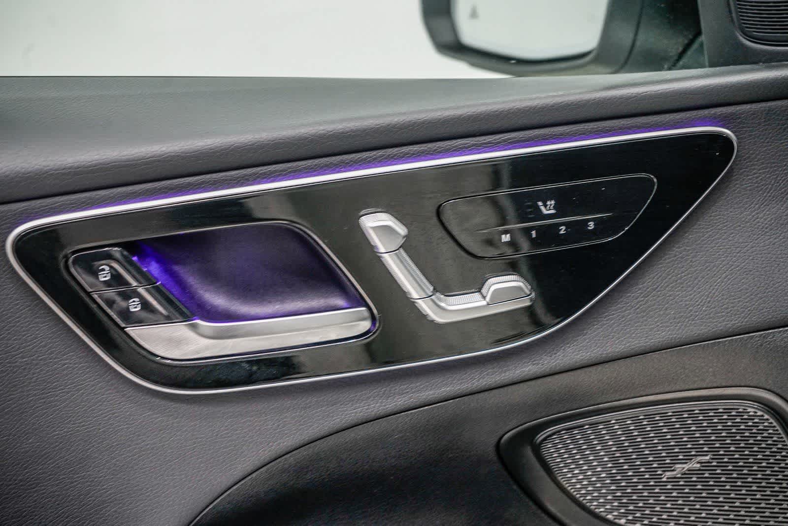 Thumbnail: 2023 Mercedes-Benz C-Class - 20