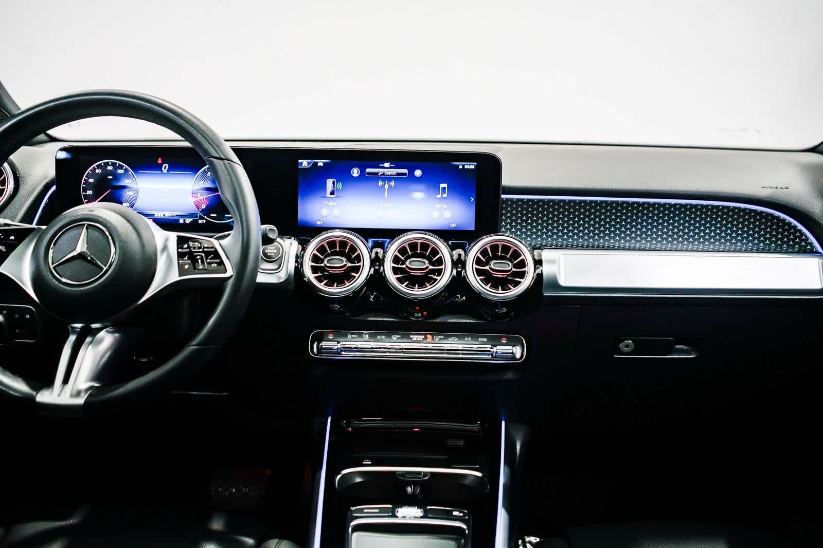 Thumbnail: 2025 Mercedes-Benz GLB - 13