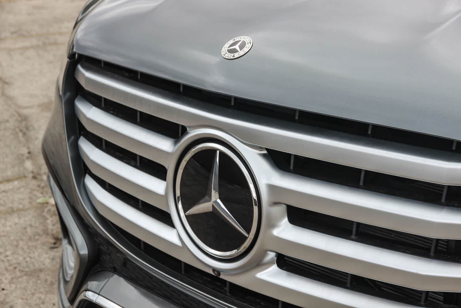 Thumbnail: 2026 Mercedes-Benz GLS - 9