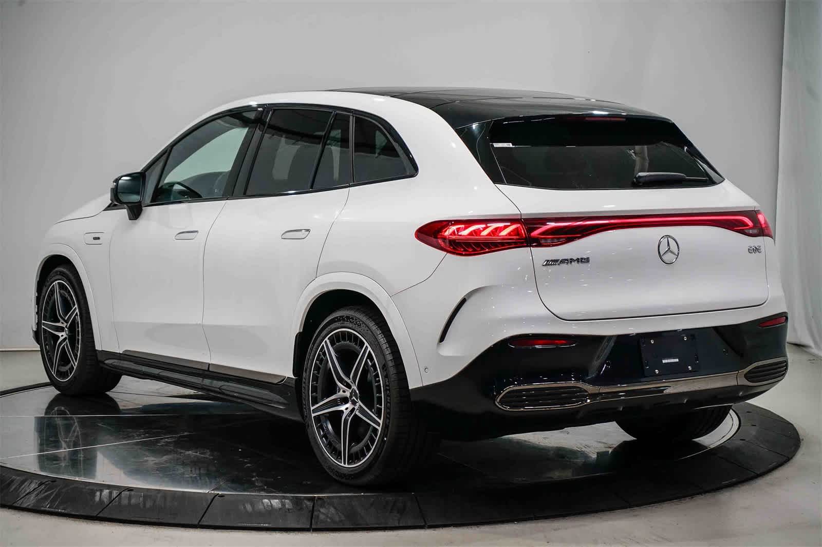 Thumbnail: 2025 Mercedes-Benz EQE - 2