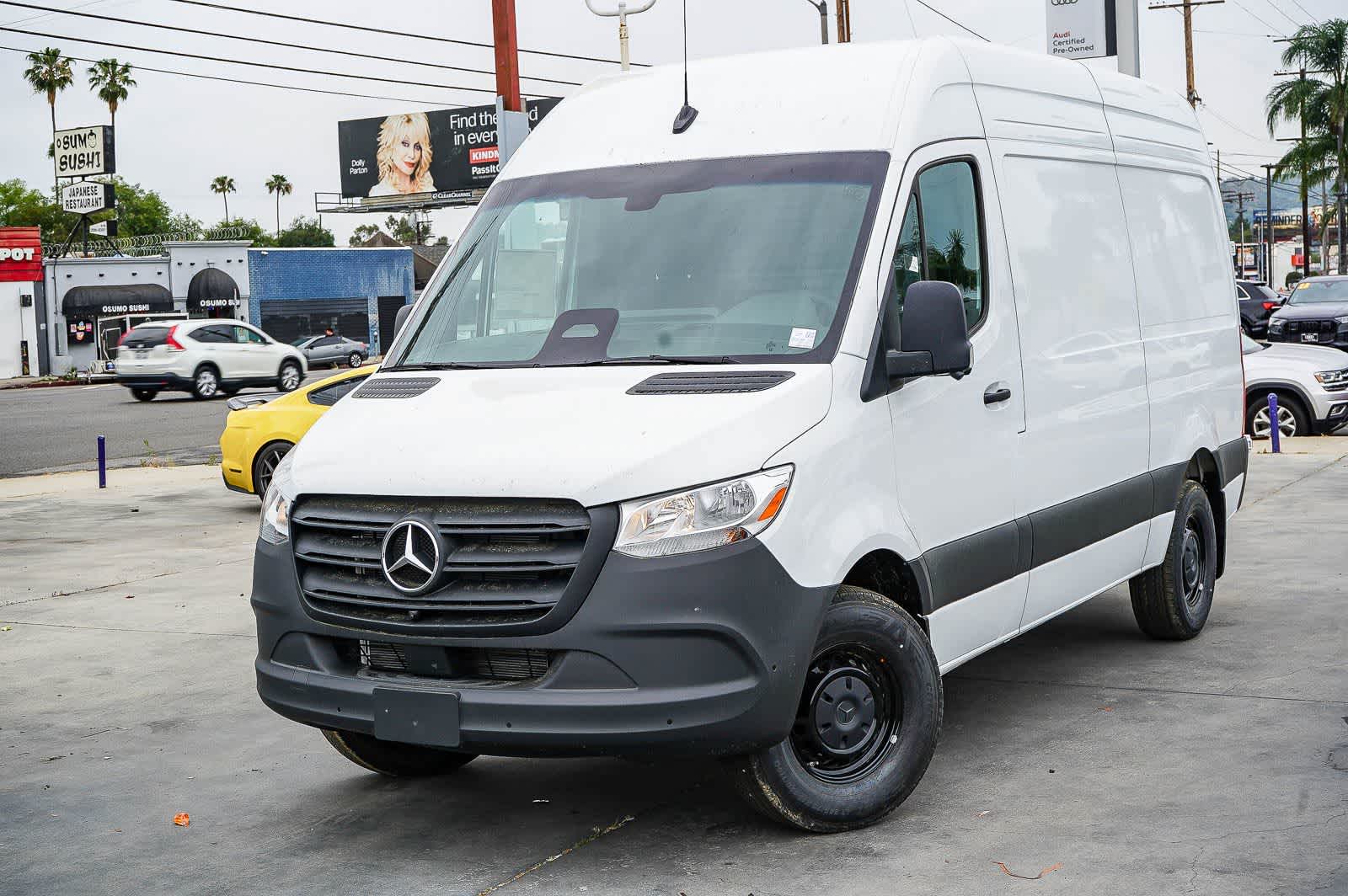 Thumbnail: 2026 Mercedes-Benz Sprinter - 1