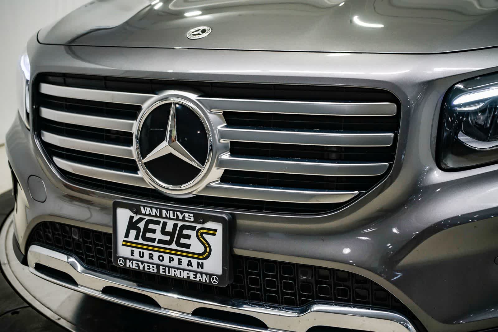 Thumbnail: 2026 Mercedes-Benz GLB - 8