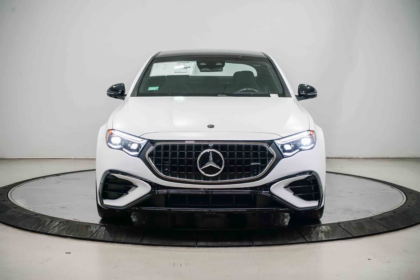 Thumbnail: 2026 Mercedes-Benz E-Class - 6