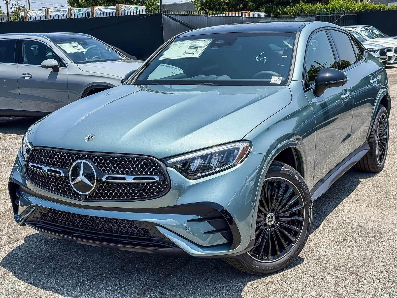 Thumbnail: 2025 Mercedes-Benz GLC - 1