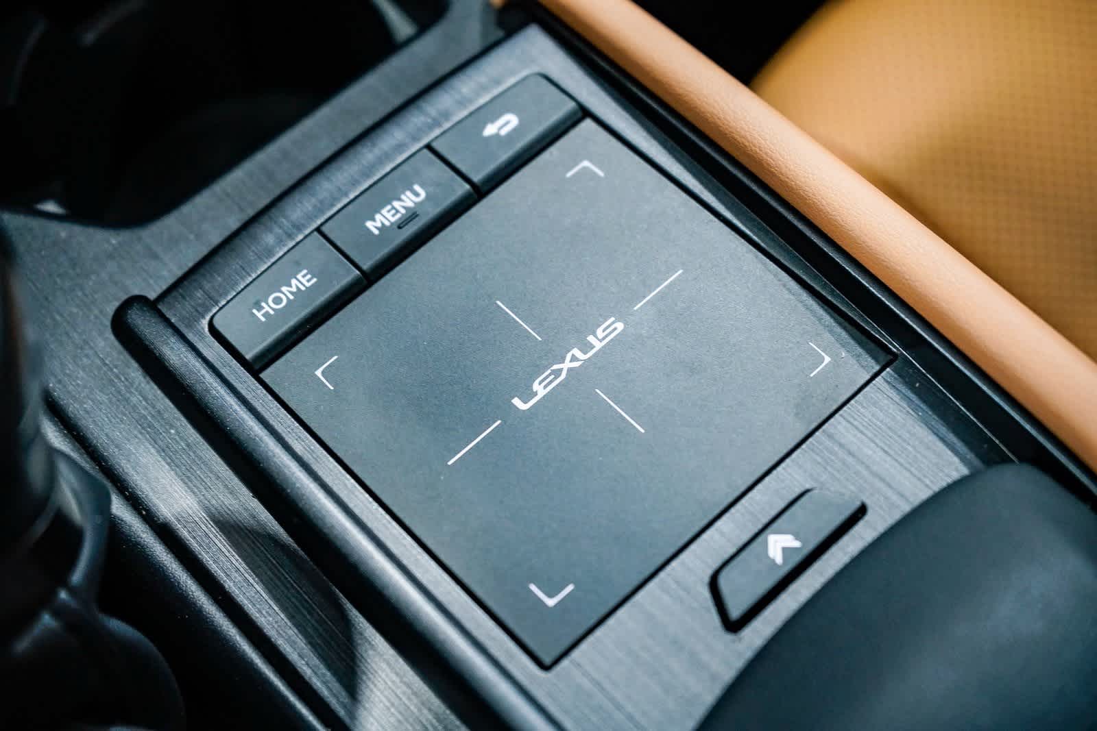Thumbnail: 2022 Lexus ES - 22