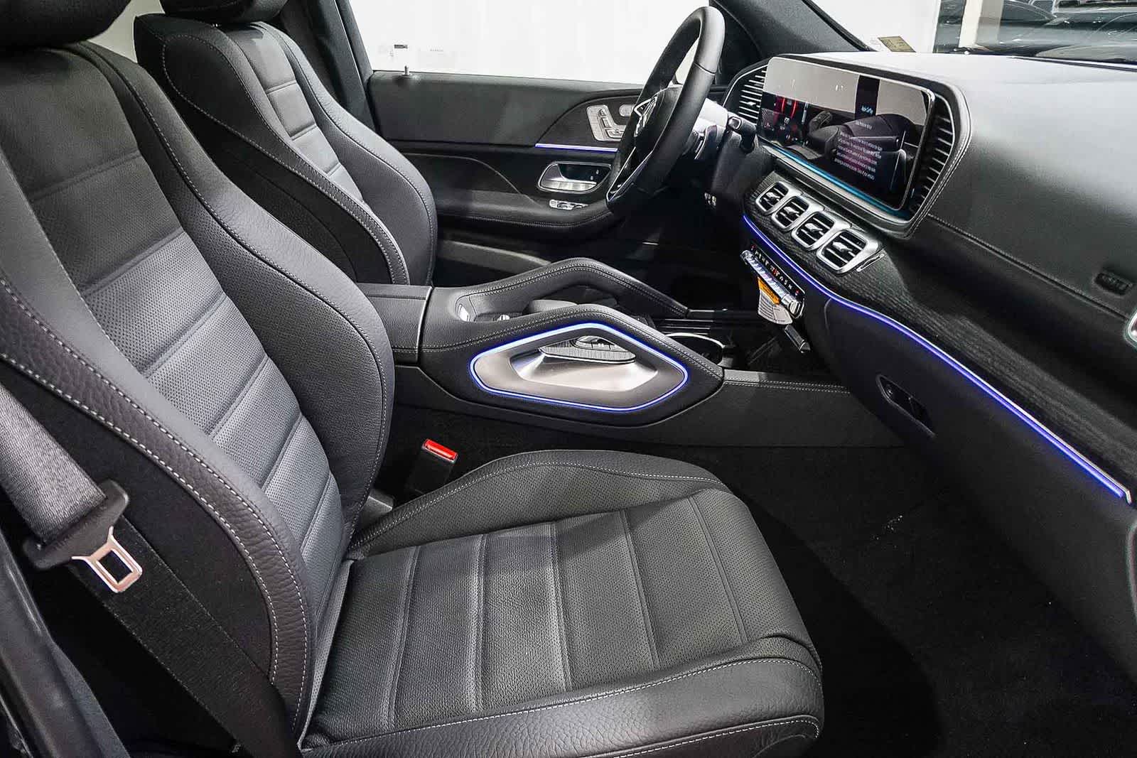 Thumbnail: 2026 Mercedes-Benz GLE - 20