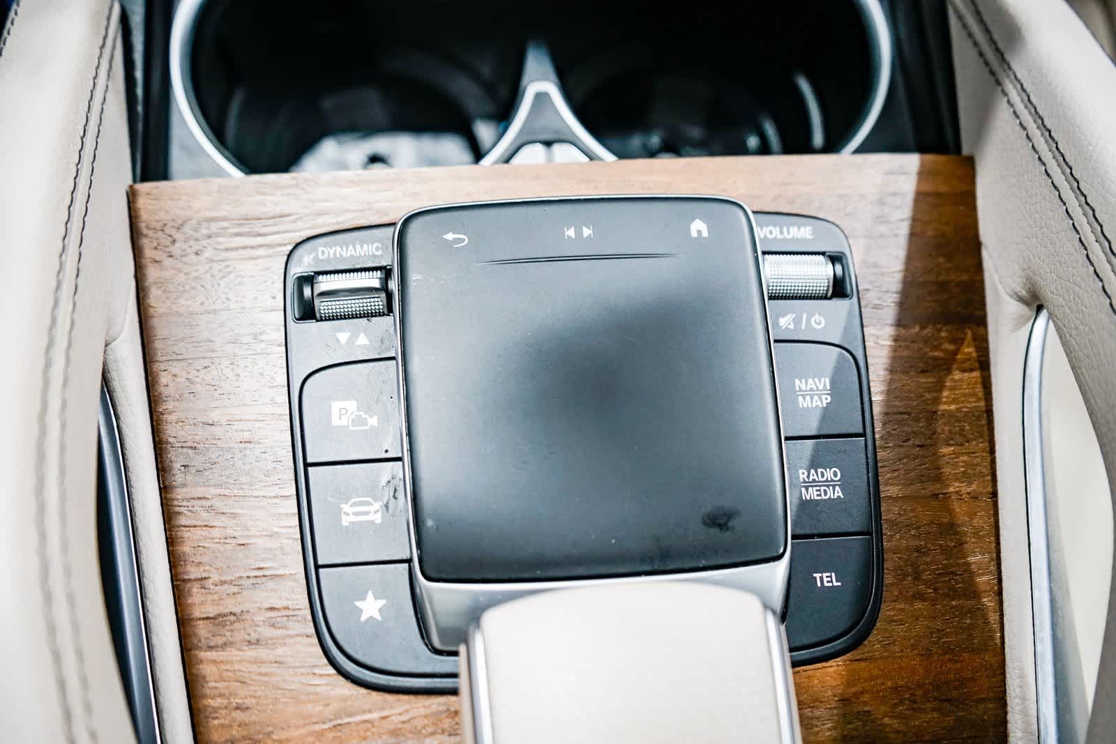 Thumbnail: 2023 Mercedes-Benz GLE - 23