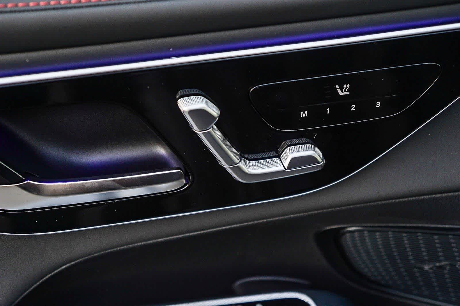 Thumbnail: 2026 Mercedes-Benz GLC - 25