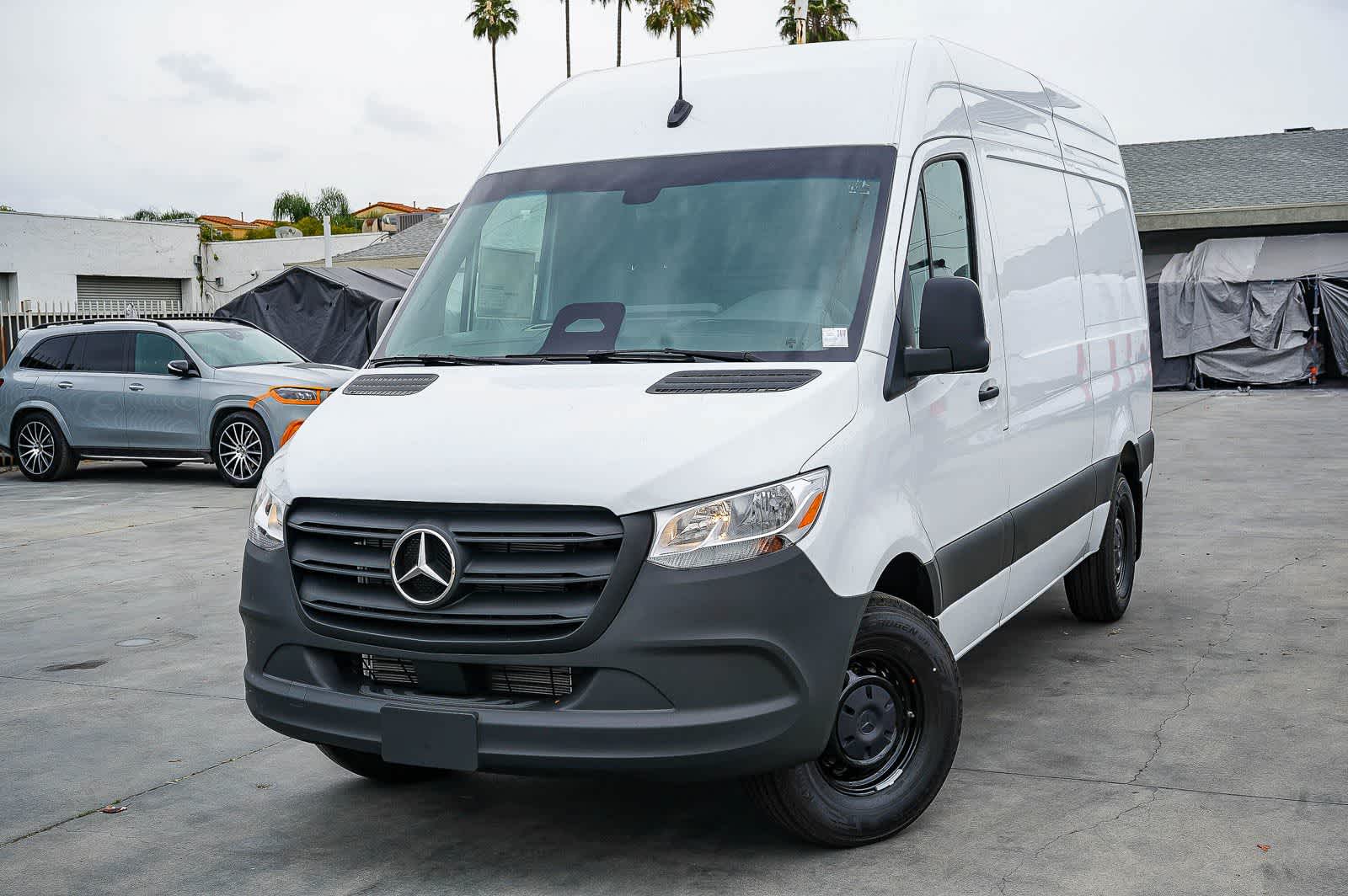 Thumbnail: 2026 Mercedes-Benz Sprinter - 1