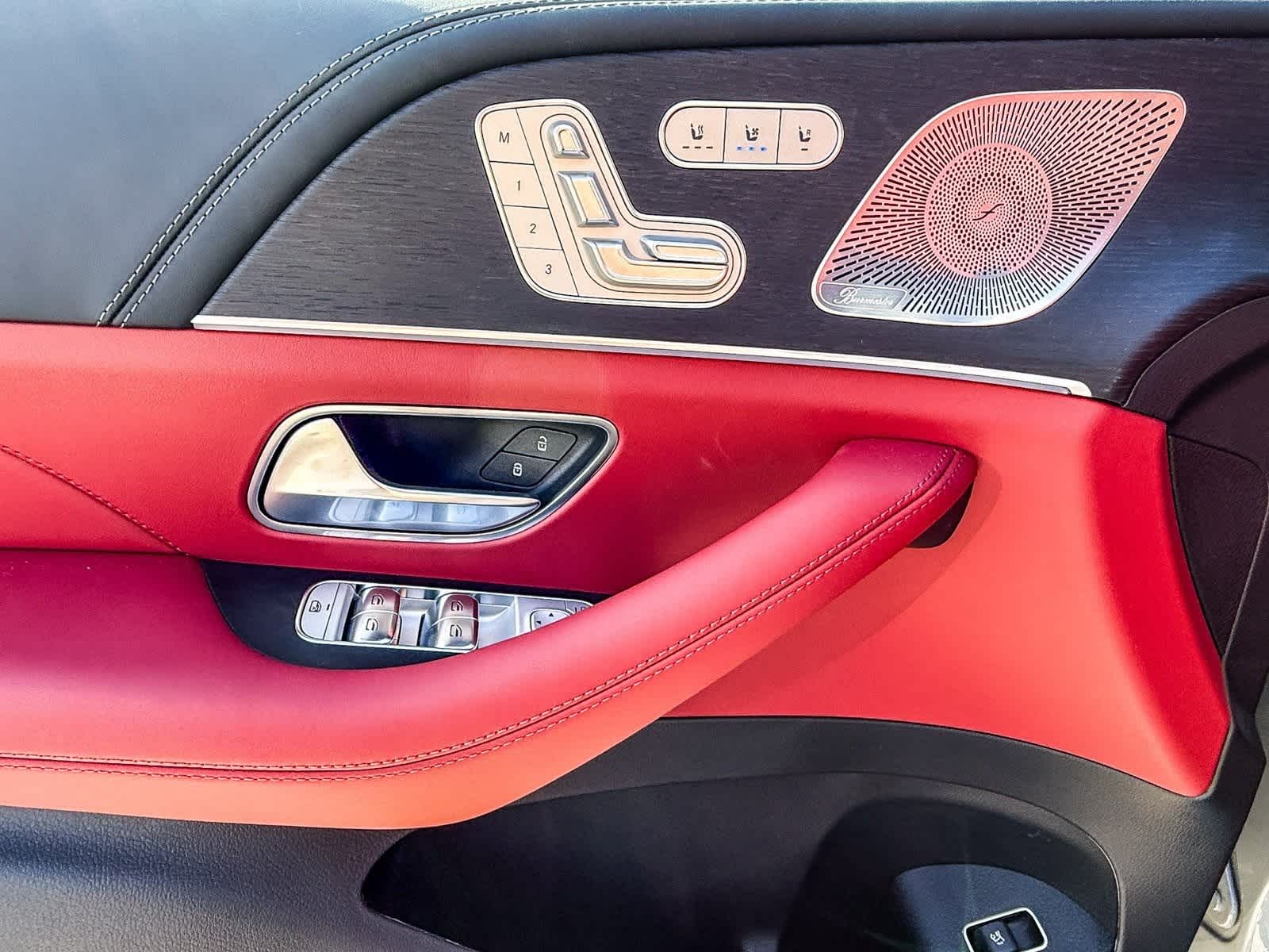 Thumbnail: 2026 Mercedes-Benz GLS - 22