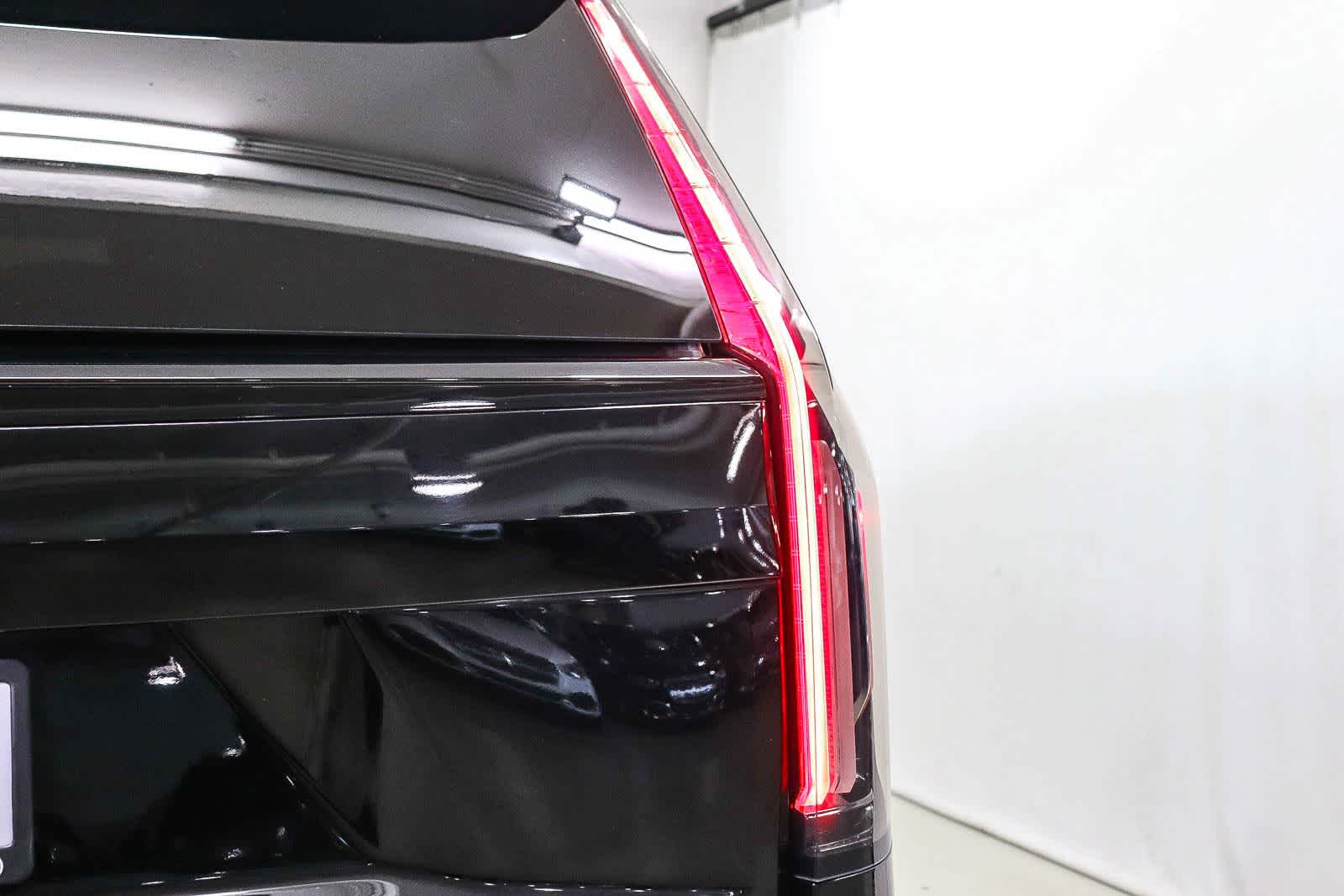 Thumbnail: 2023 Cadillac Escalade - 11