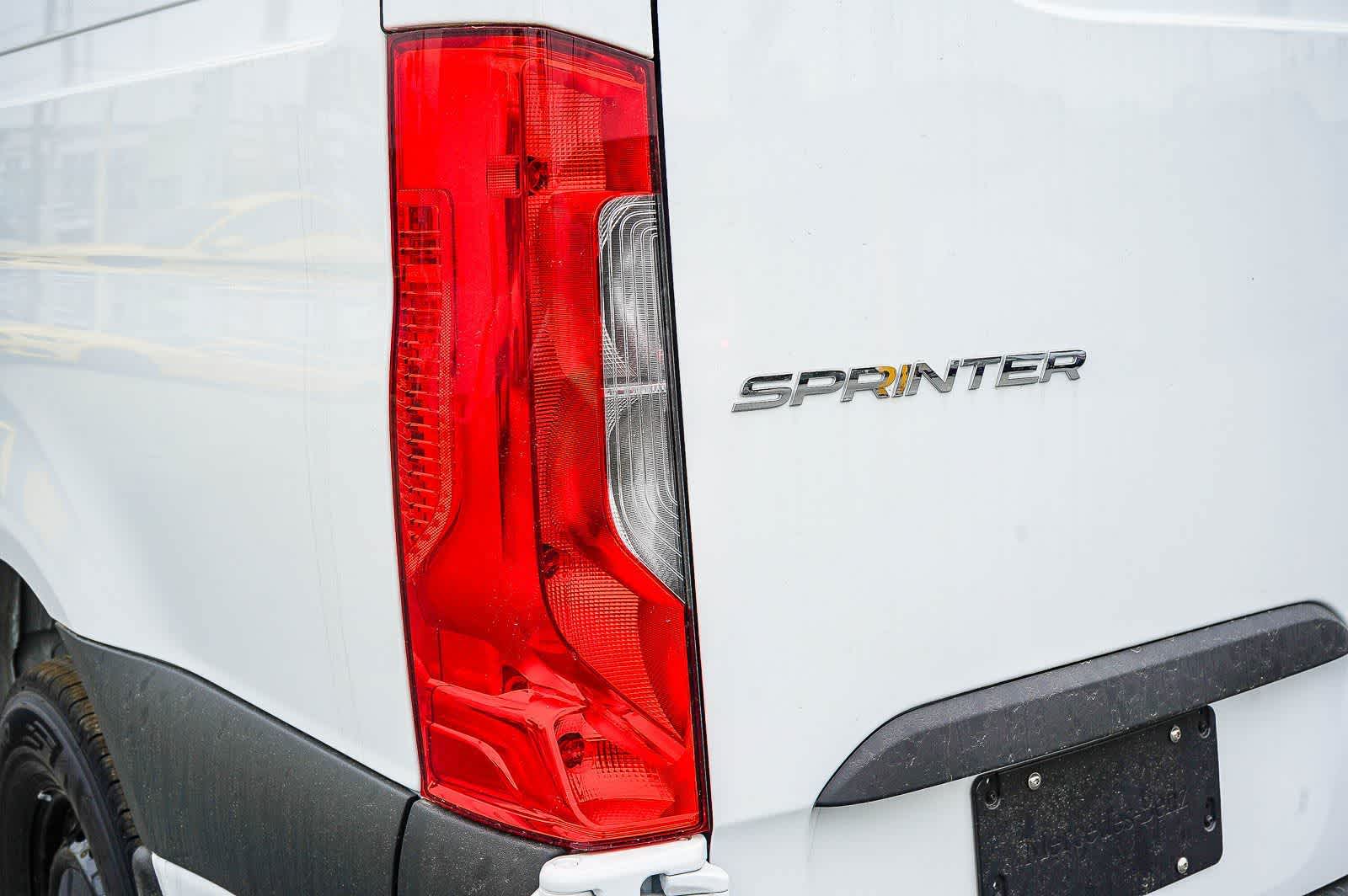 Thumbnail: 2026 Mercedes-Benz Sprinter - 7