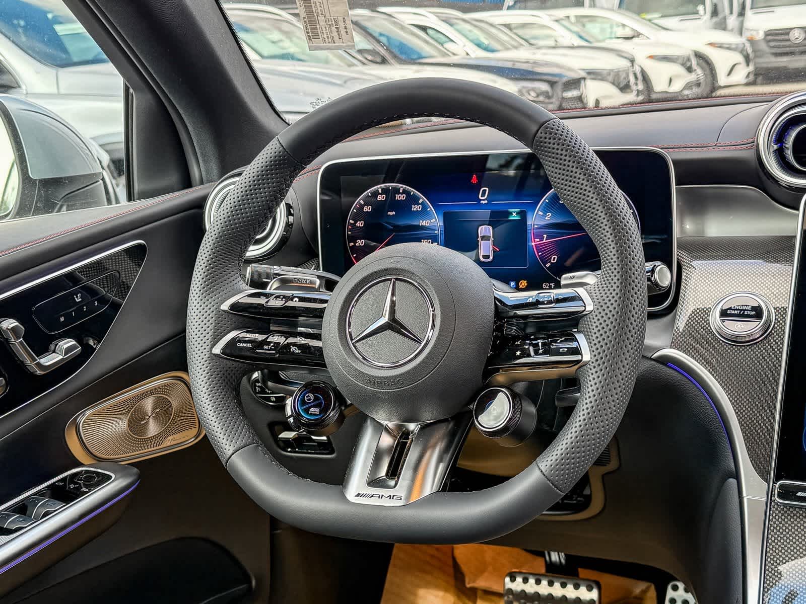 Thumbnail: 2025 Mercedes-Benz GLC - 15