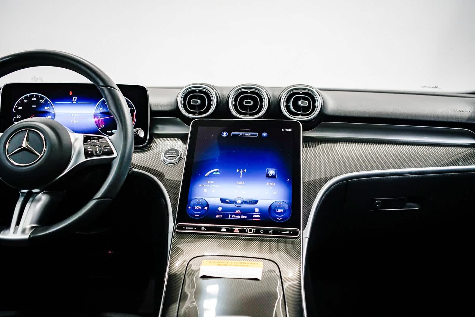Thumbnail: 2022 Mercedes-Benz C-Class - 13