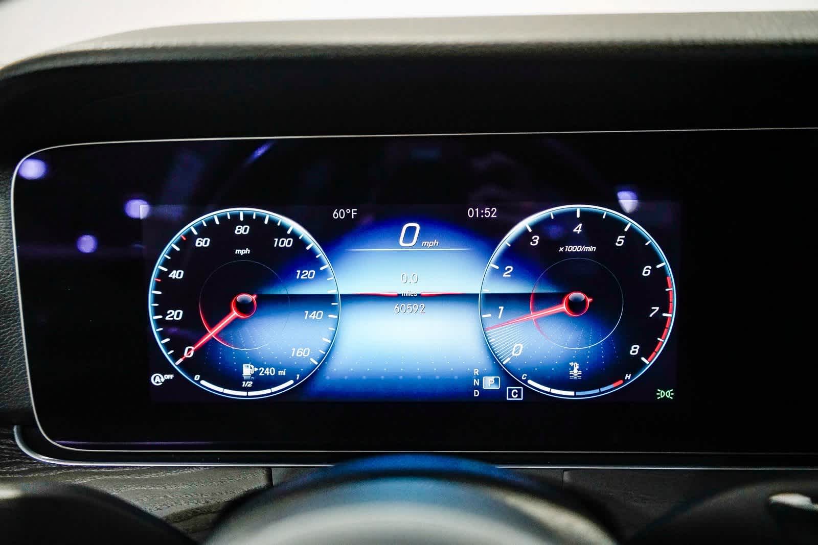 Thumbnail: 2022 Mercedes-Benz E-Class - 25