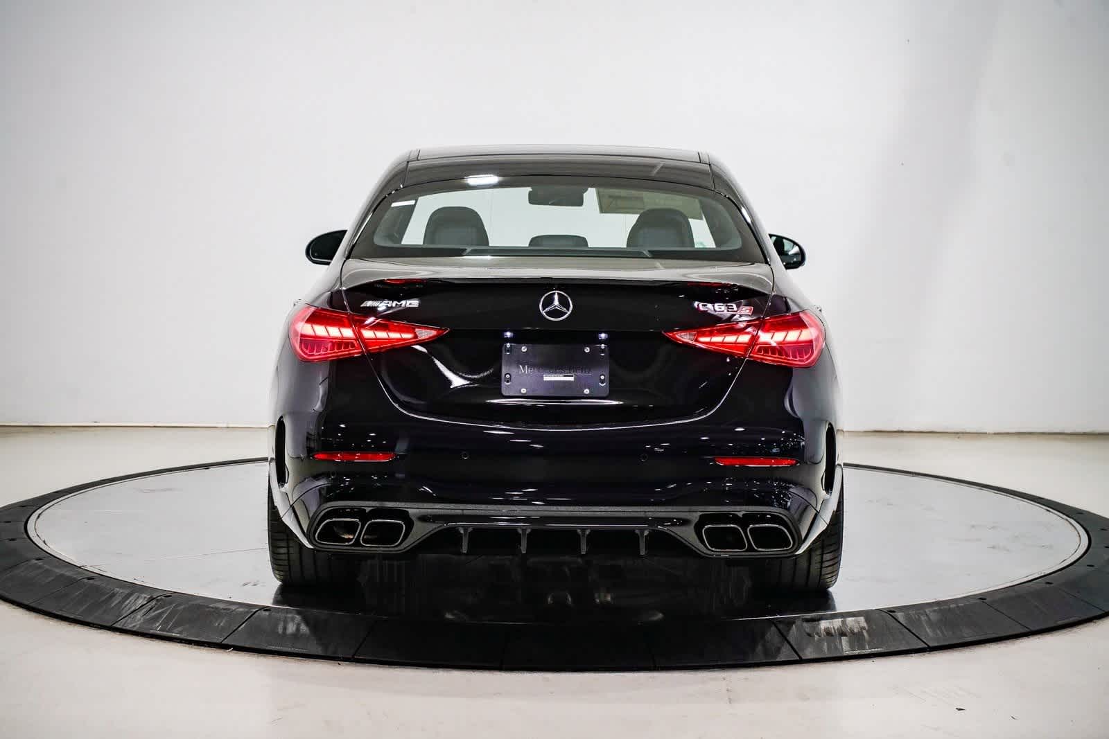 Thumbnail: 2025 Mercedes-Benz C-Class - 3