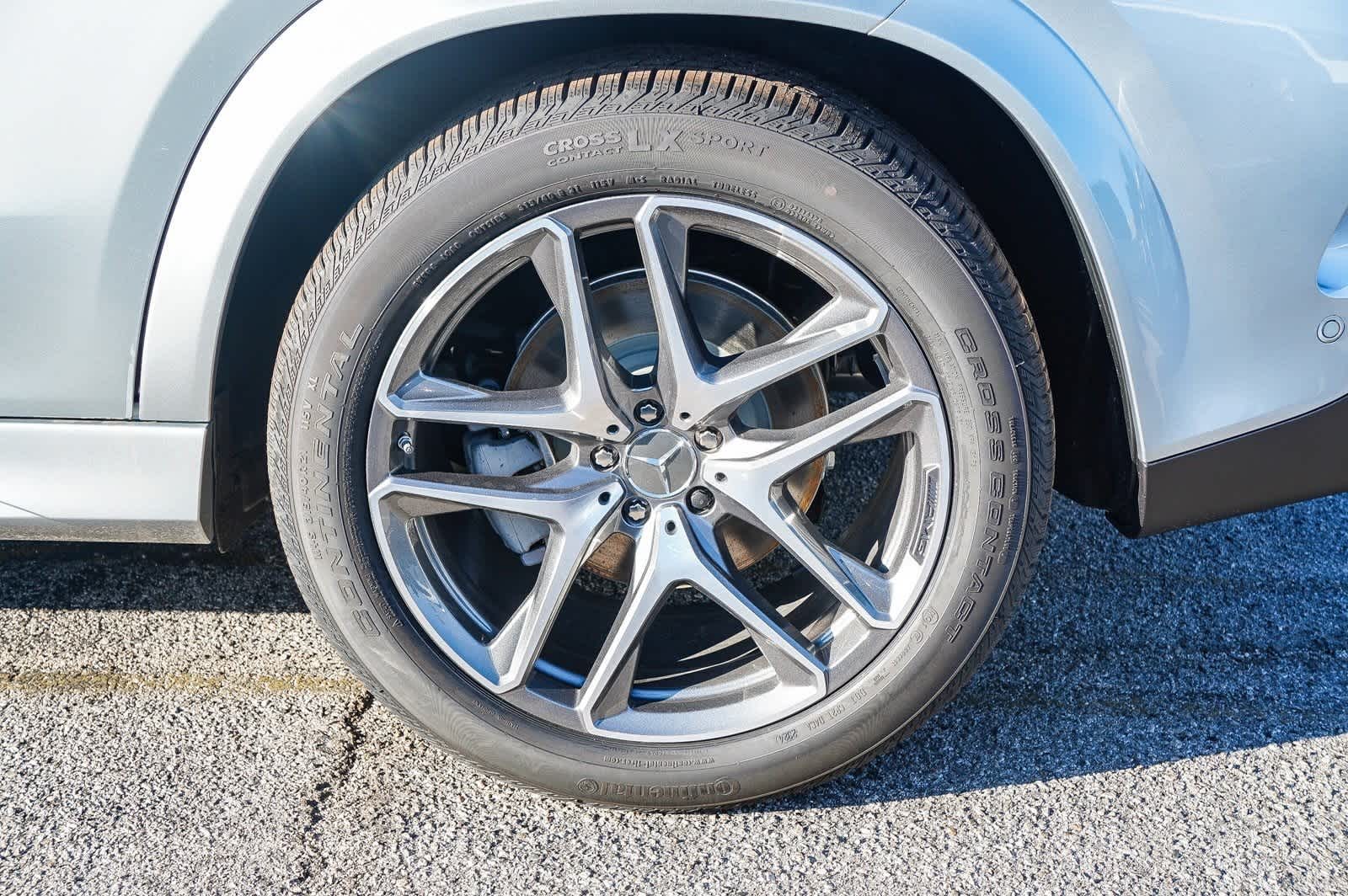 Thumbnail: 2025 Mercedes-Benz GLE - 10