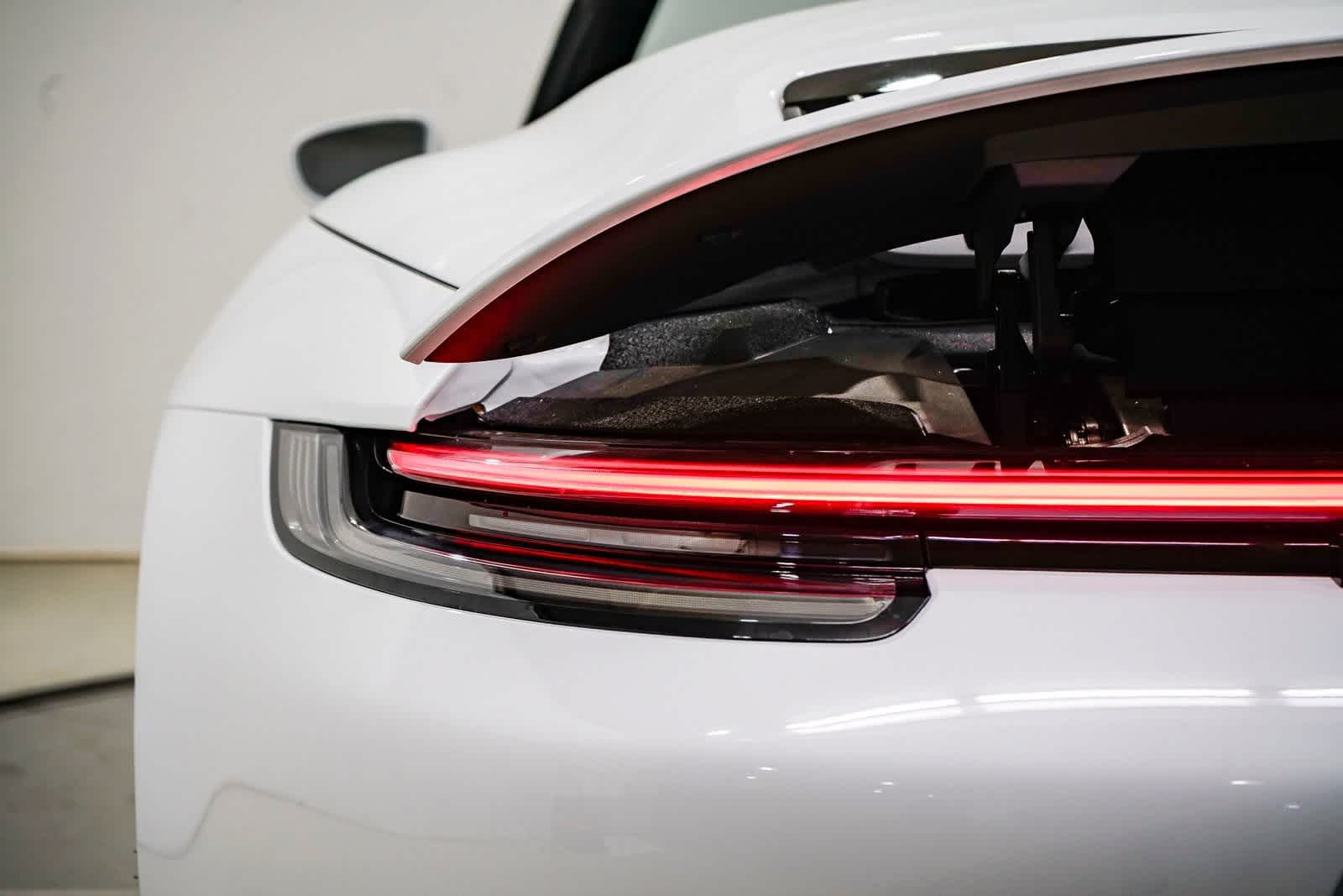 Thumbnail: 2022 Porsche 911 - 9