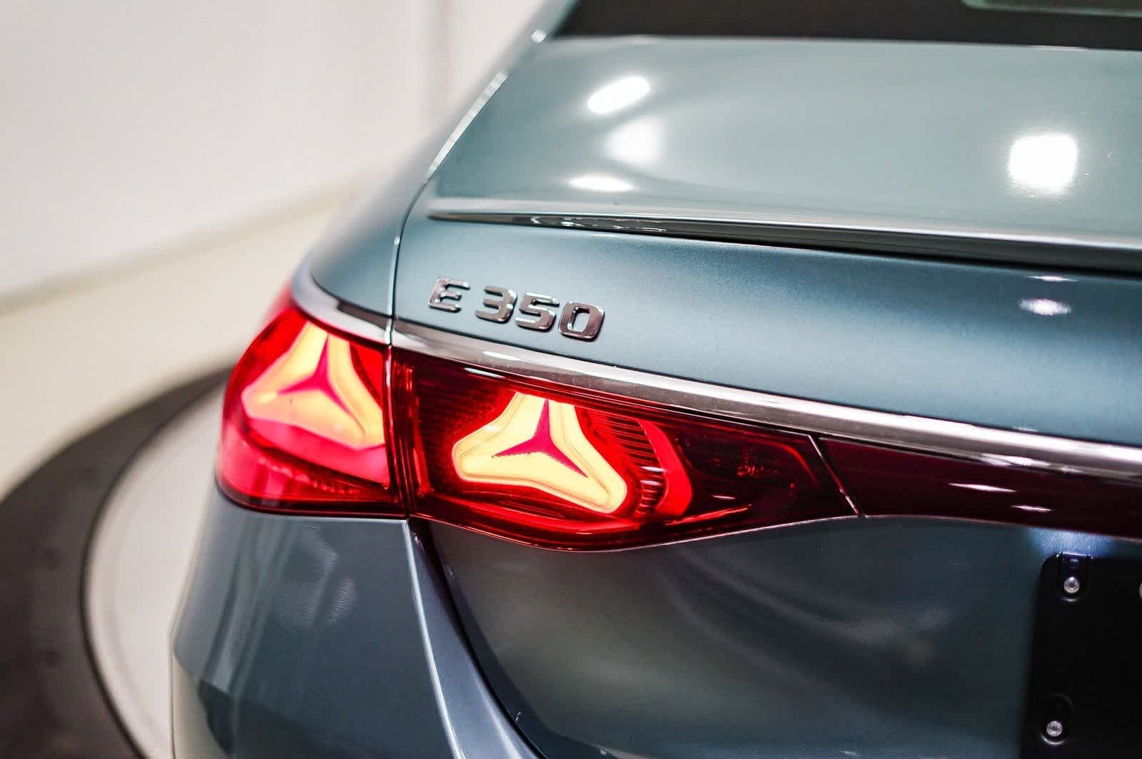 Thumbnail: 2026 Mercedes-Benz E-Class - 9