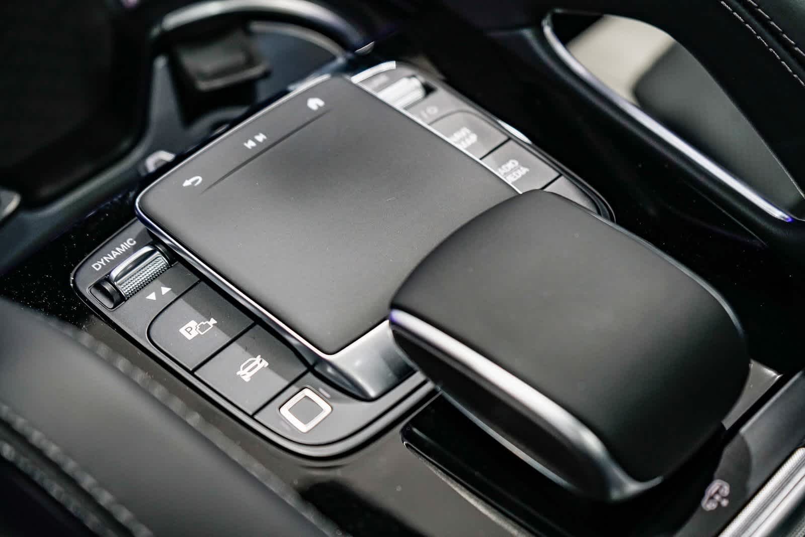 Thumbnail: 2025 Mercedes-Benz GLE - 22