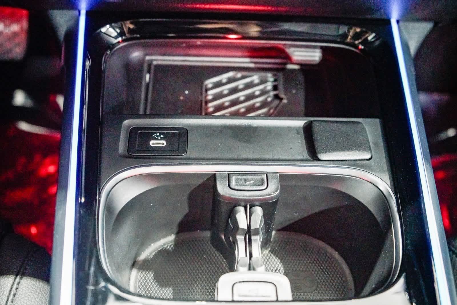 Thumbnail: 2025 Mercedes-Benz GLB - 22