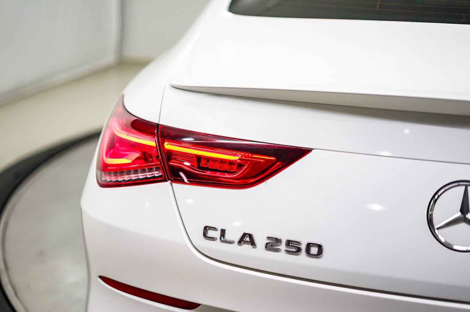 Thumbnail: 2022 Mercedes-Benz CLA - 9