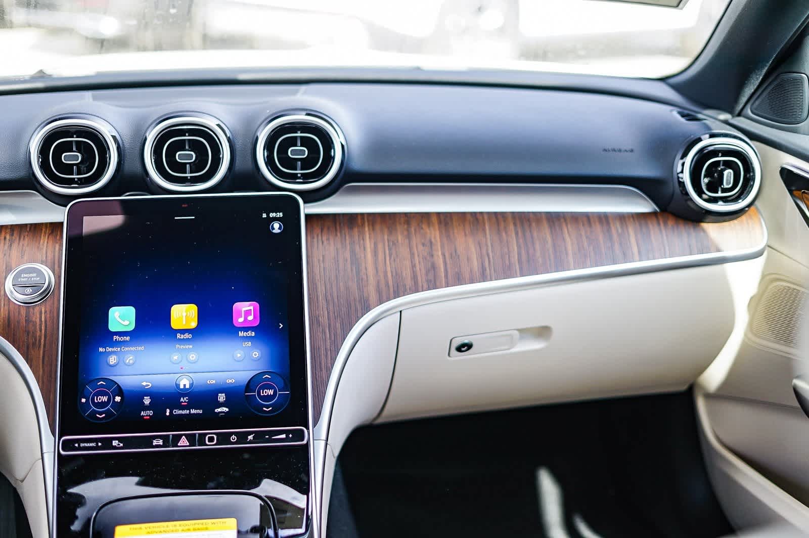 Thumbnail: 2025 Mercedes-Benz C-Class - 13