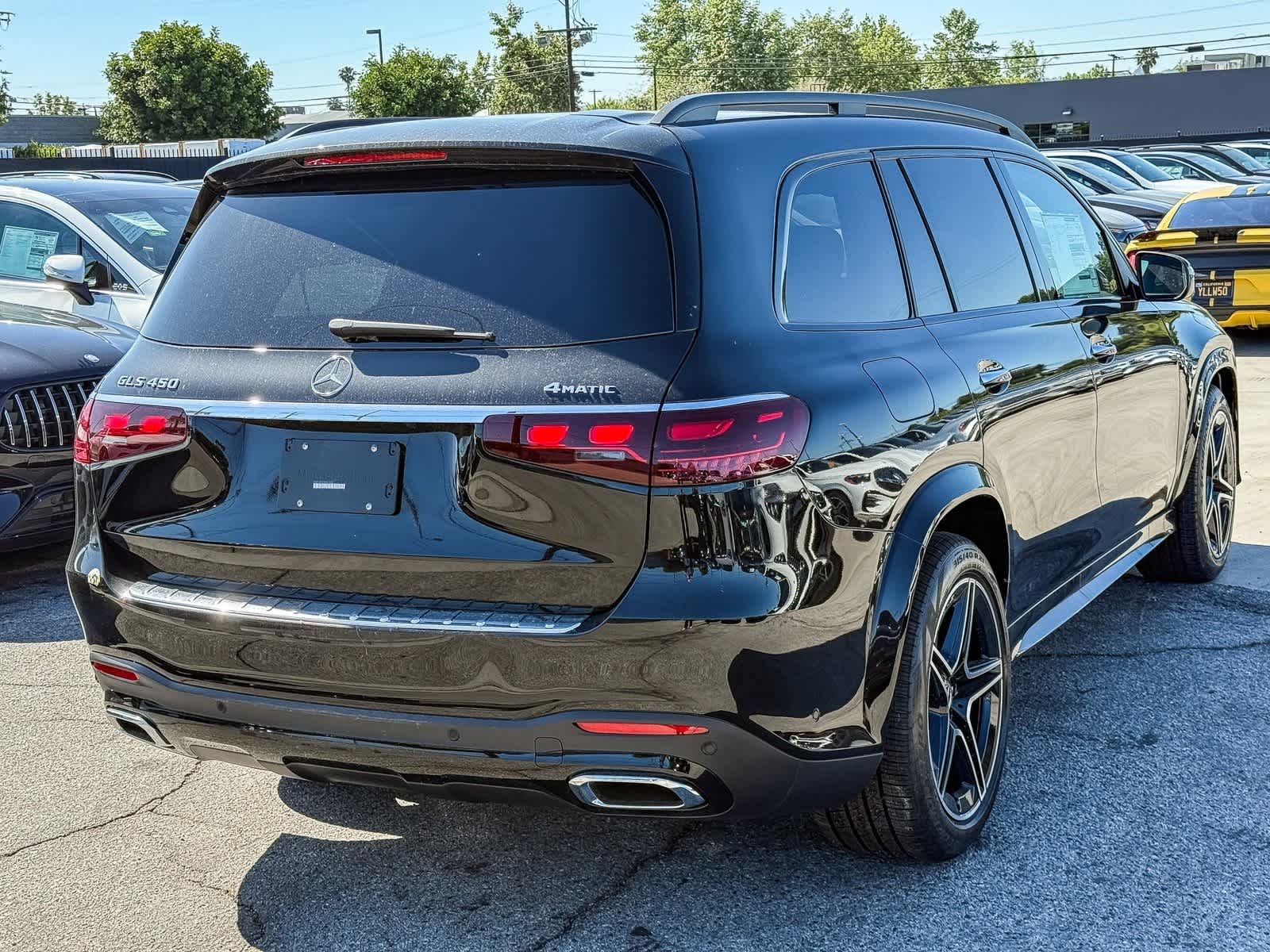 Thumbnail: 2025 Mercedes-Benz GLS - 4