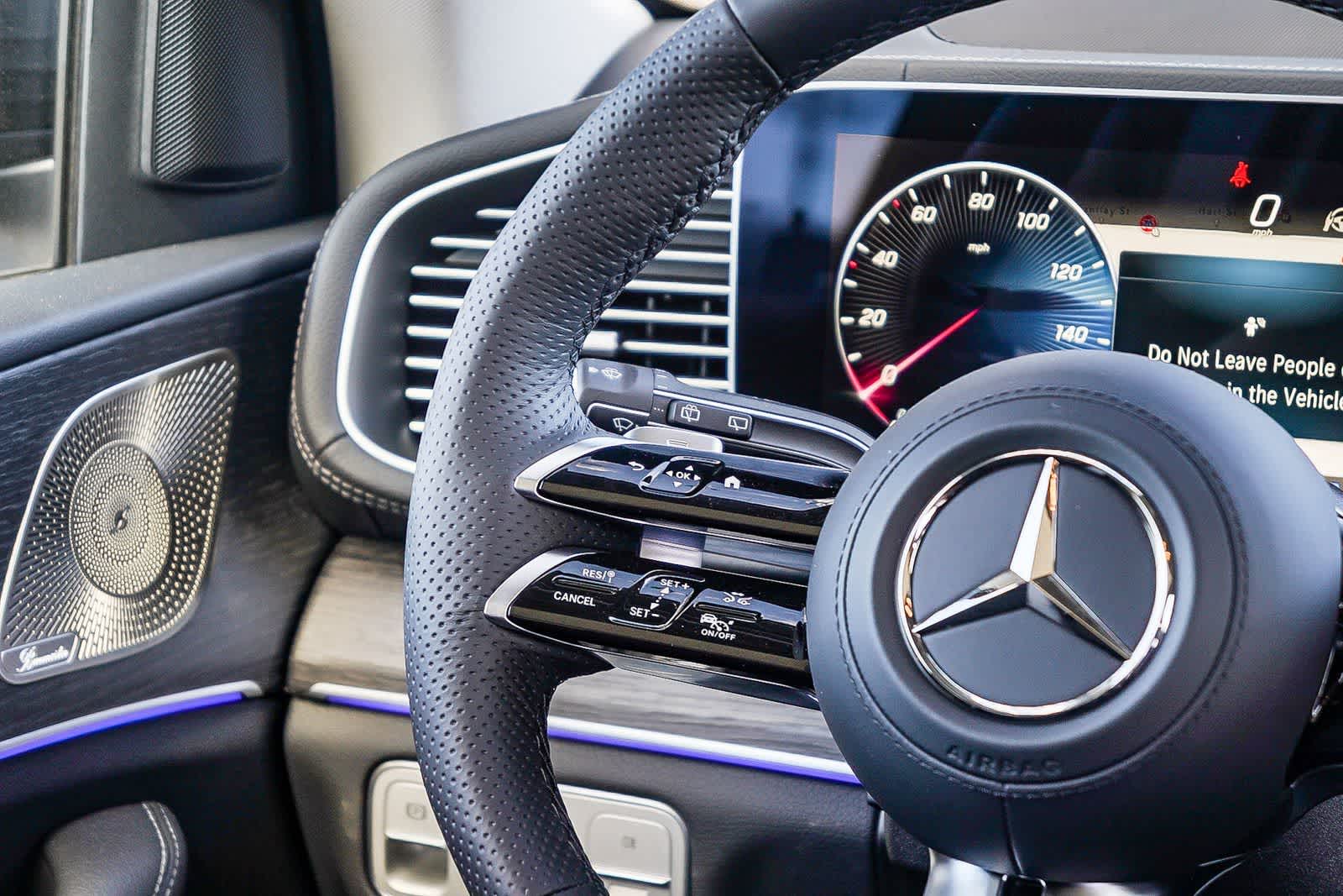 Thumbnail: 2026 Mercedes-Benz GLS - 17