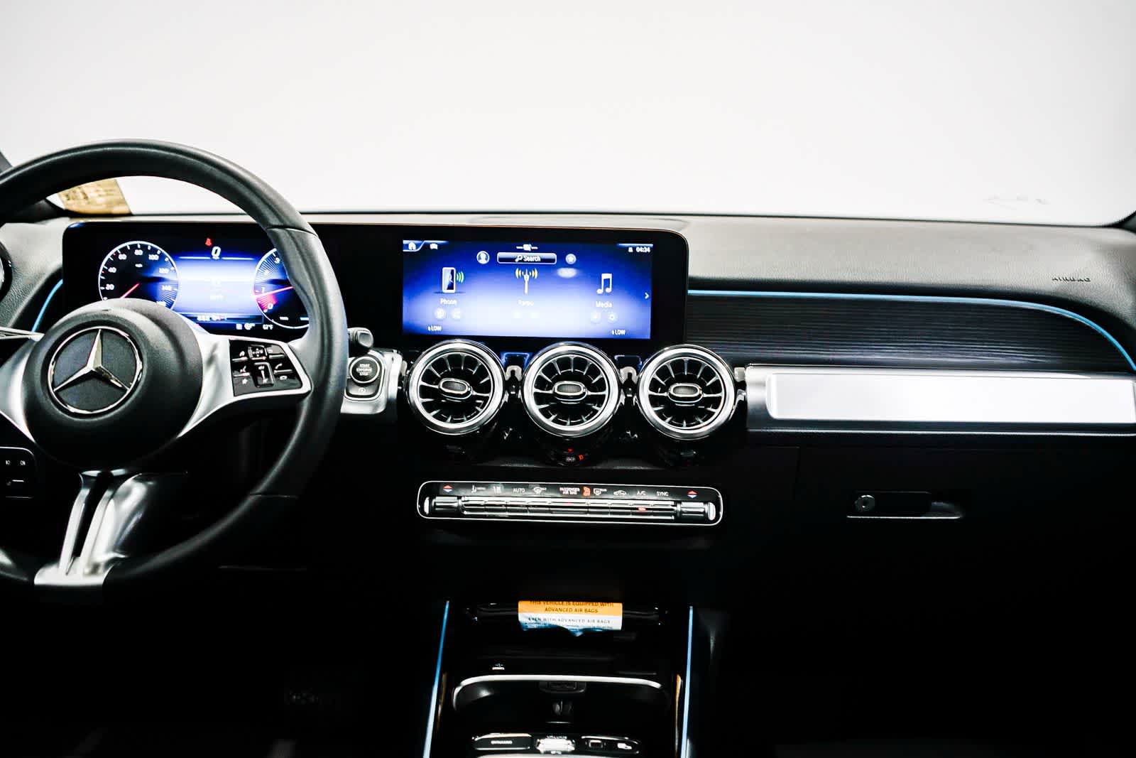 Thumbnail: 2026 Mercedes-Benz GLB - 13