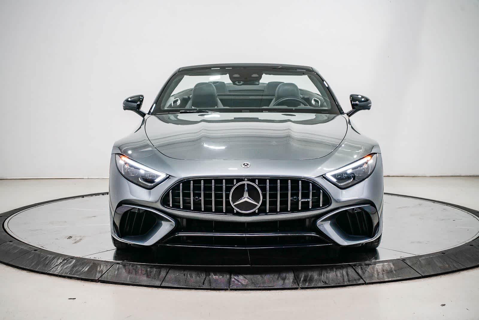 Thumbnail: 2022 Mercedes-Benz SL-Class - 6