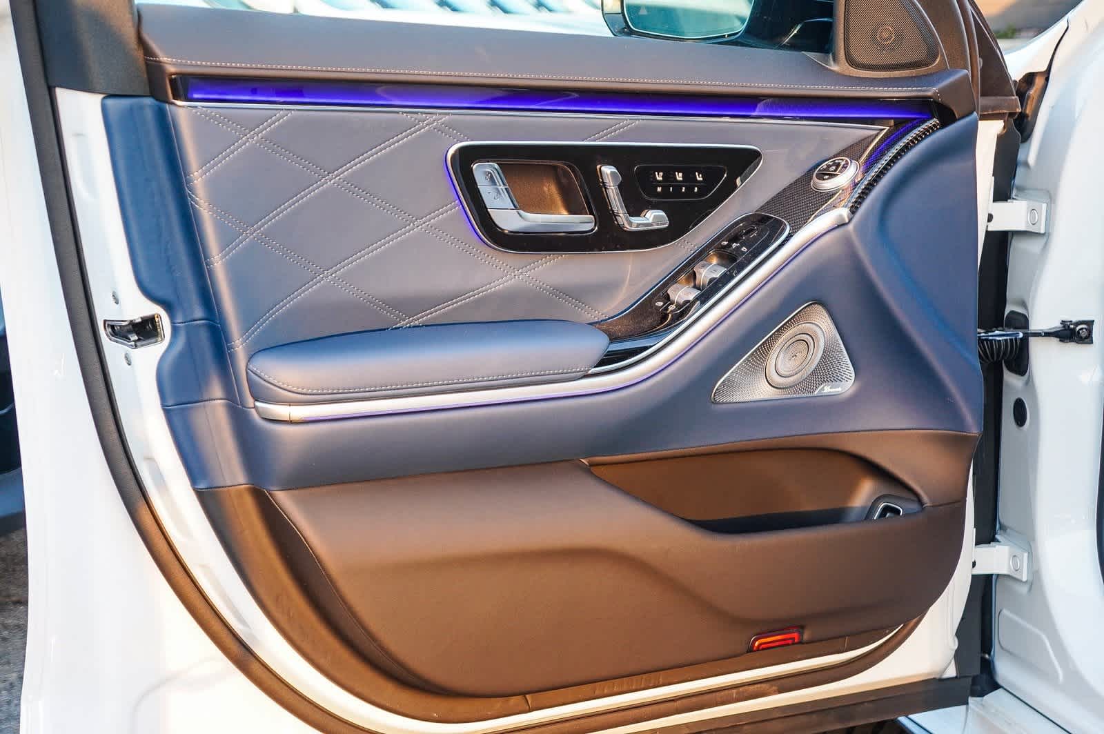 Thumbnail: 2025 Mercedes-Benz S-Class - 18