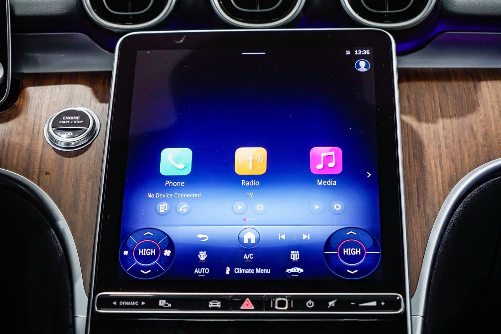 Thumbnail: 2025 Mercedes-Benz C-Class - 14