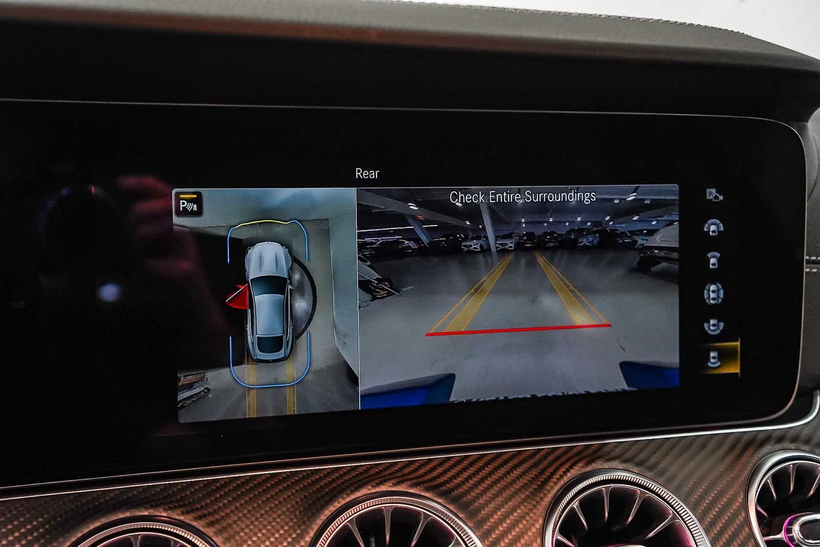 Thumbnail: 2022 Mercedes-Benz AMG GT - 27