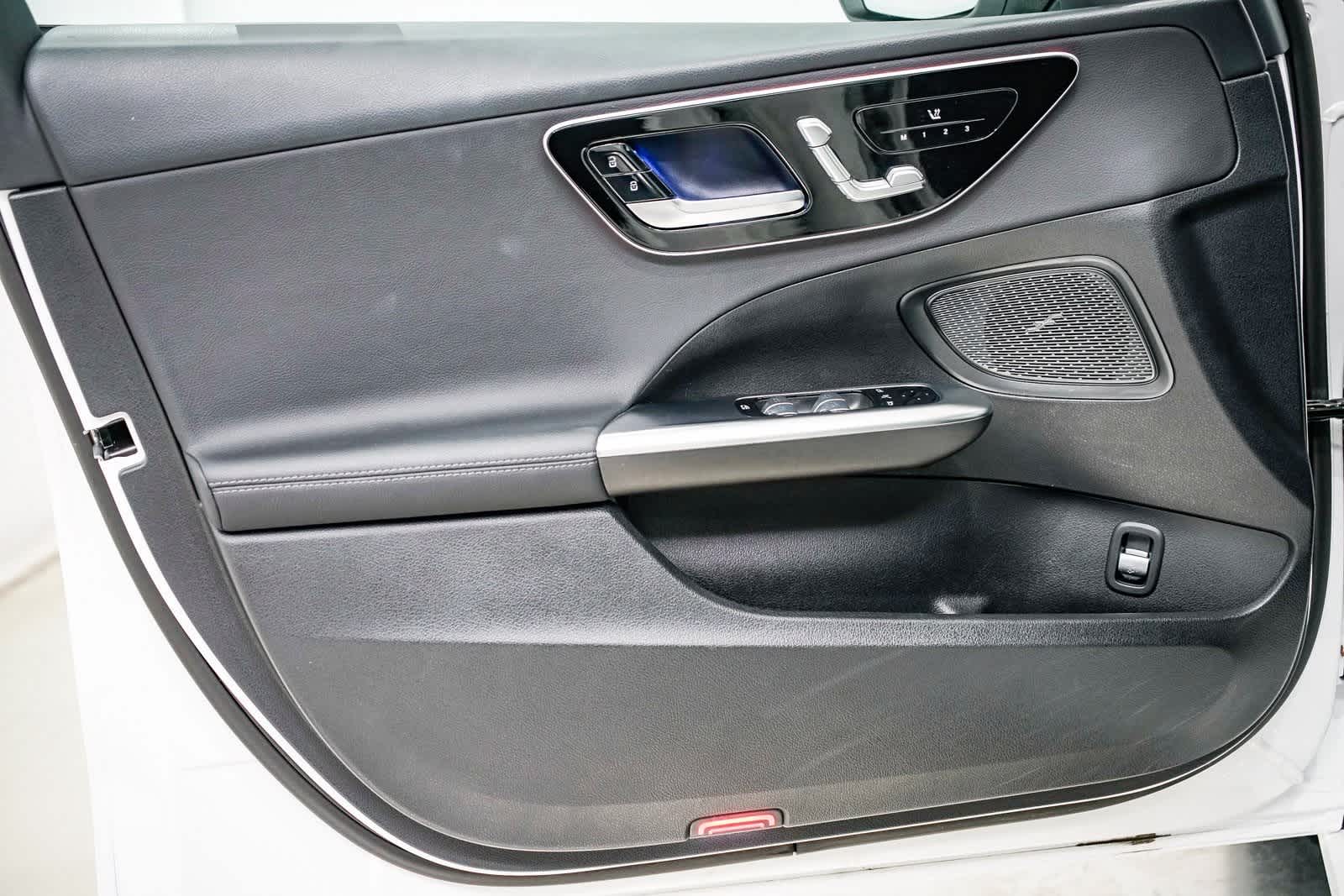 Thumbnail: 2025 Mercedes-Benz C-Class - 19