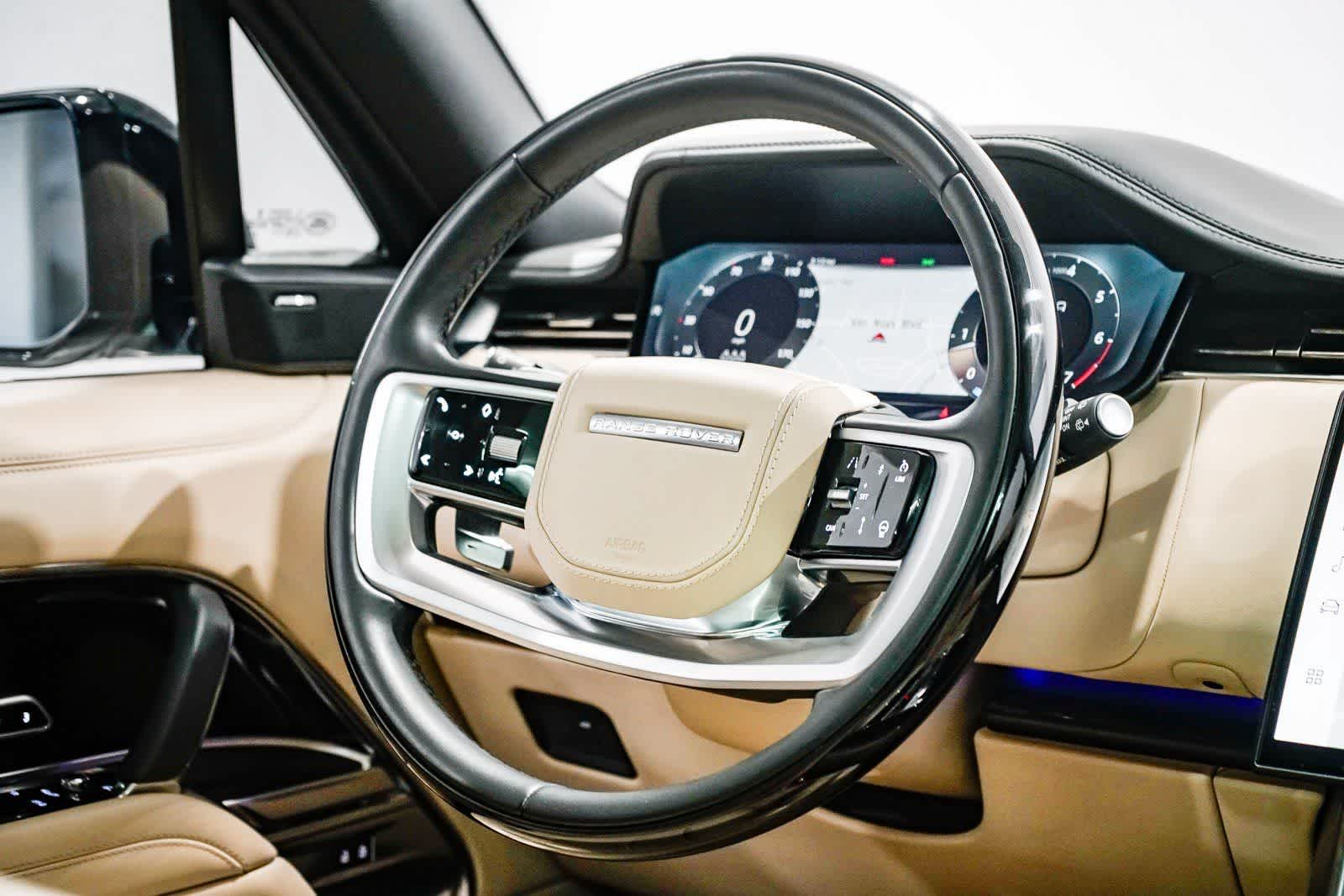 Thumbnail: 2023 Land Rover Range Rover - 15