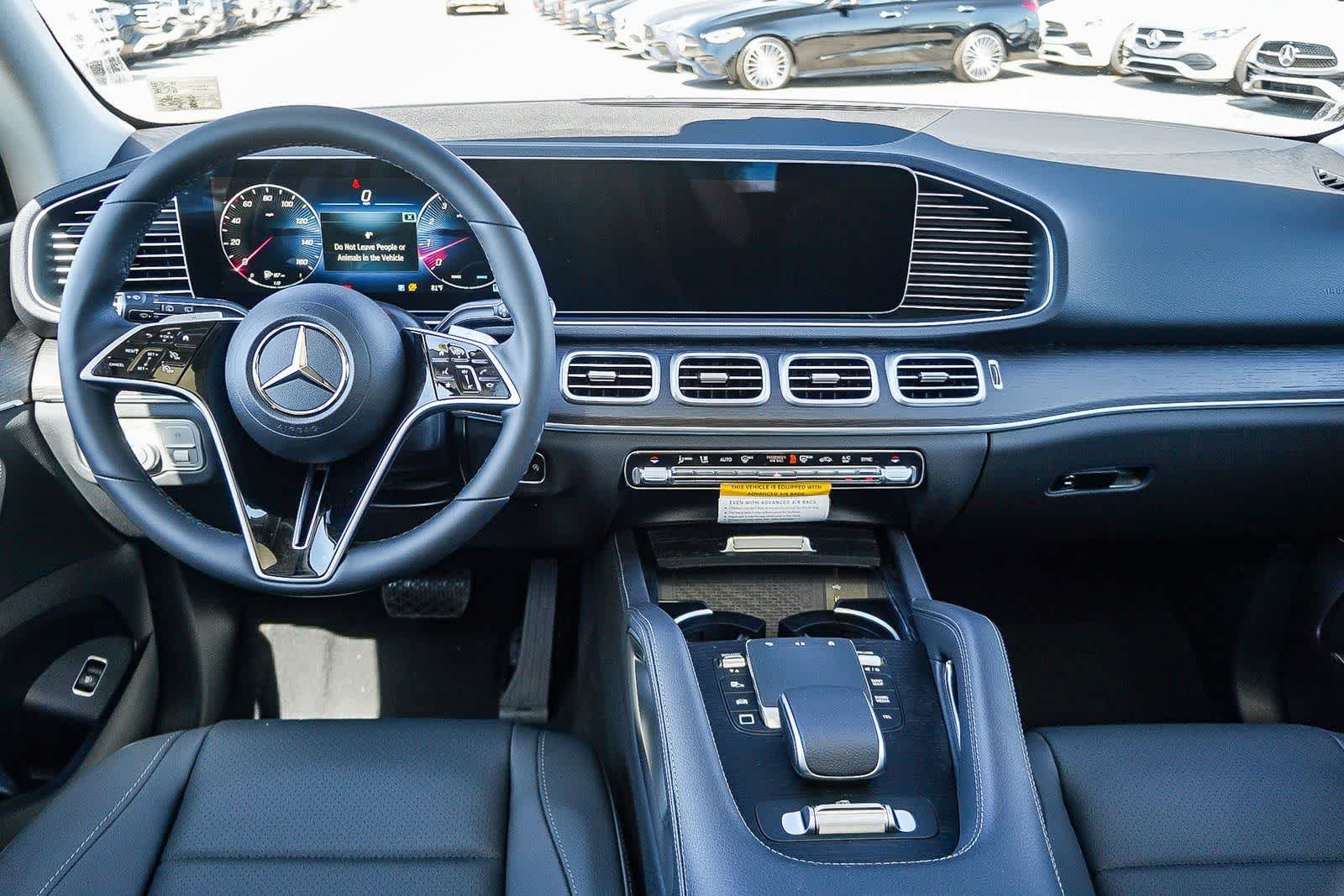 Thumbnail: 2026 Mercedes-Benz GLE - 13