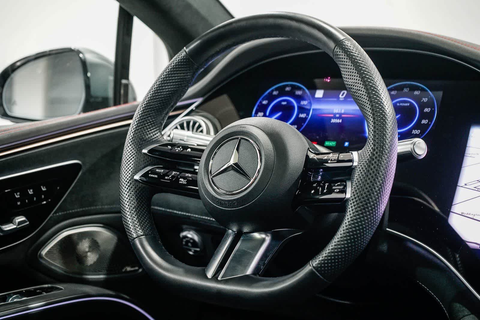 Thumbnail: 2023 Mercedes-Benz EQS - 15