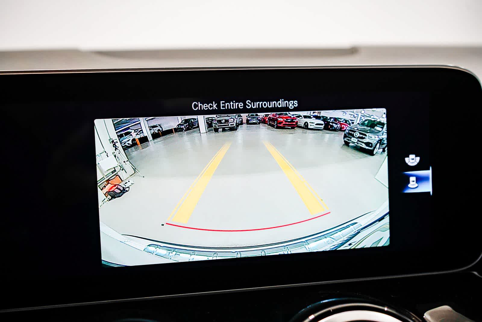 Thumbnail: 2021 Mercedes-Benz GLA - 22