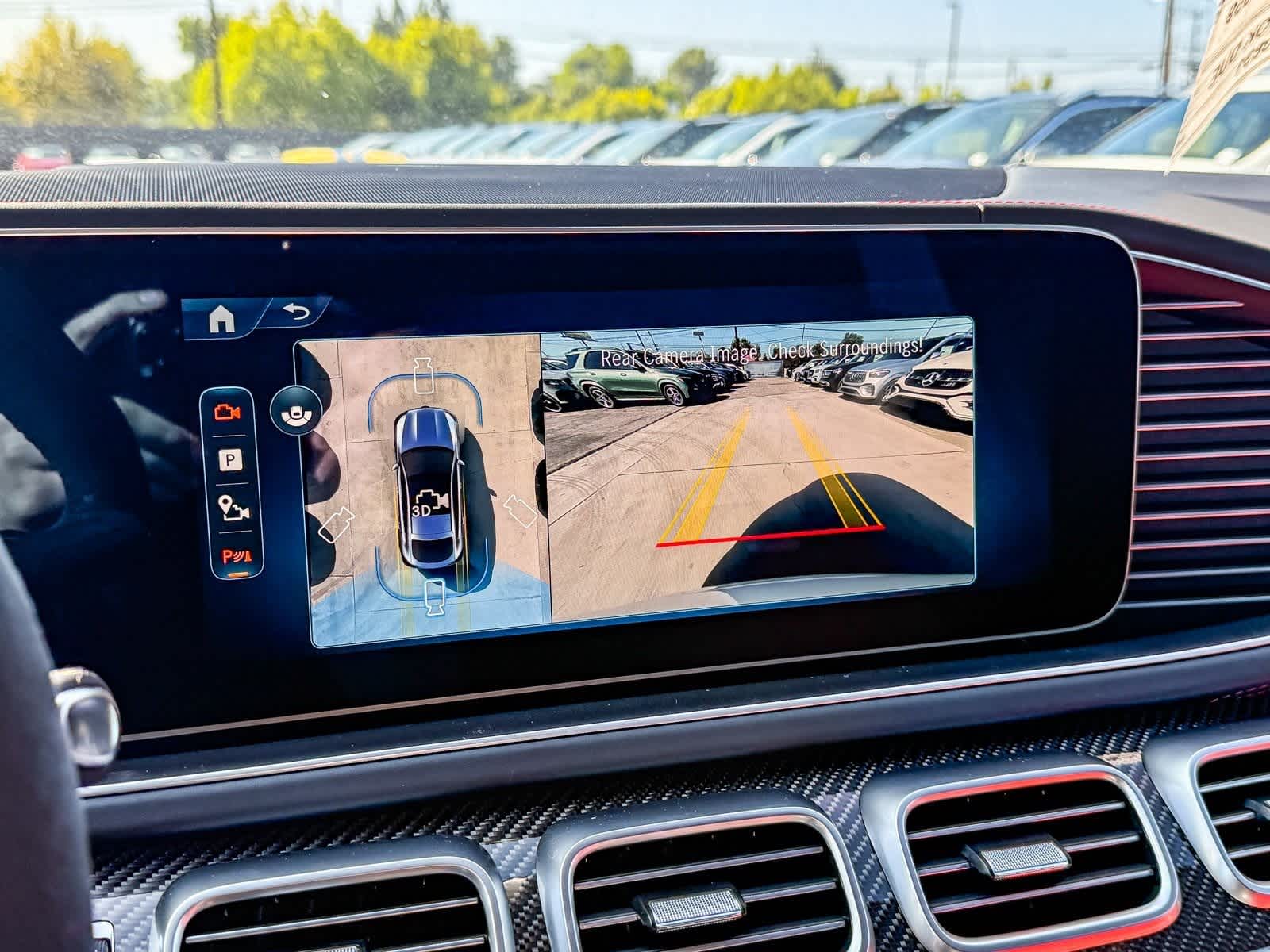 Thumbnail: 2026 Mercedes-Benz GLE - 25