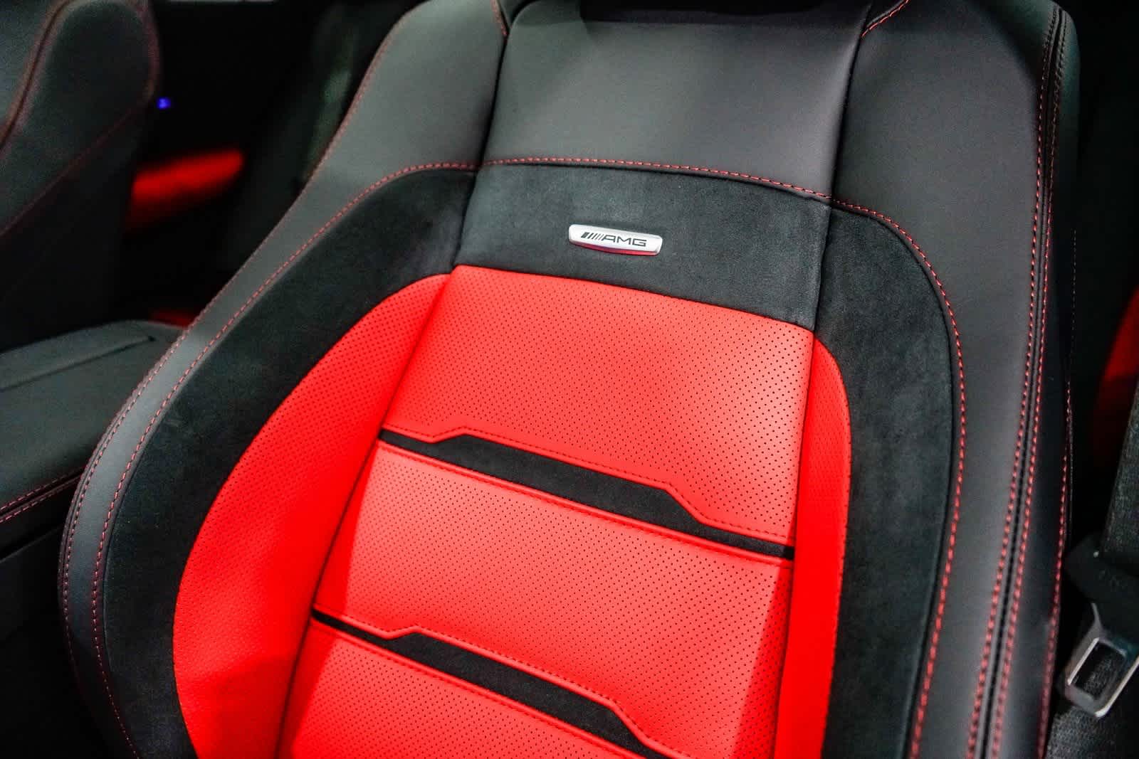 Thumbnail: 2025 Mercedes-Benz GLE - 25