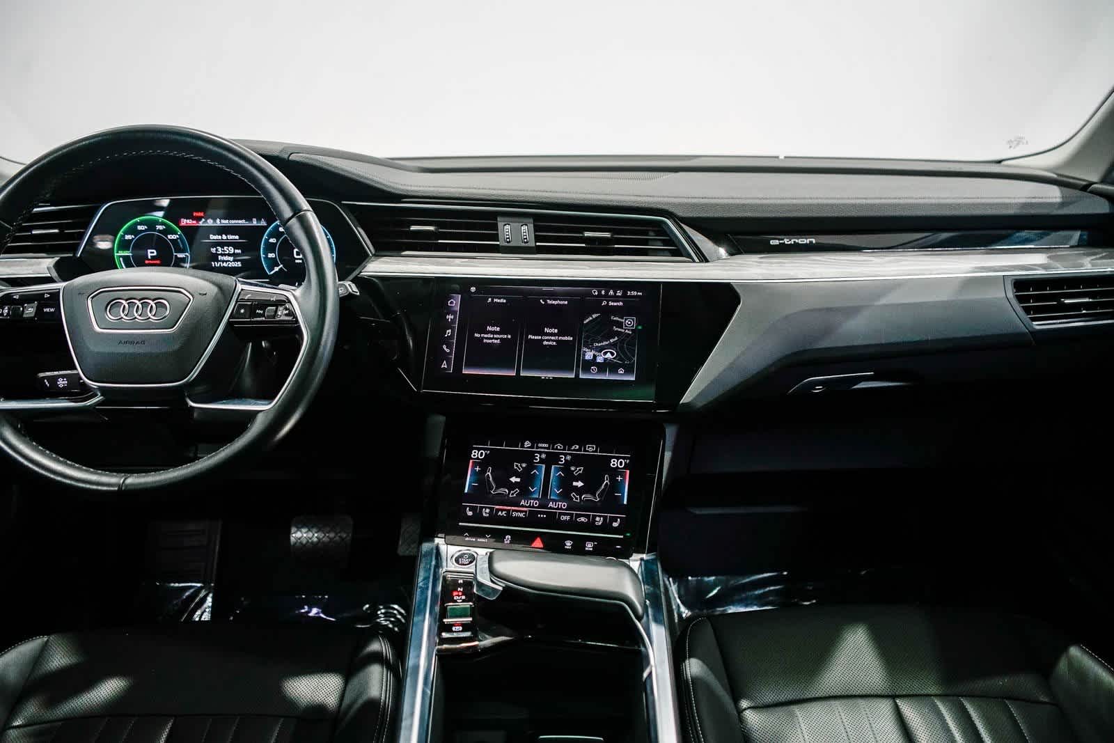 Thumbnail: 2024 Audi Q8 e-tron - 12