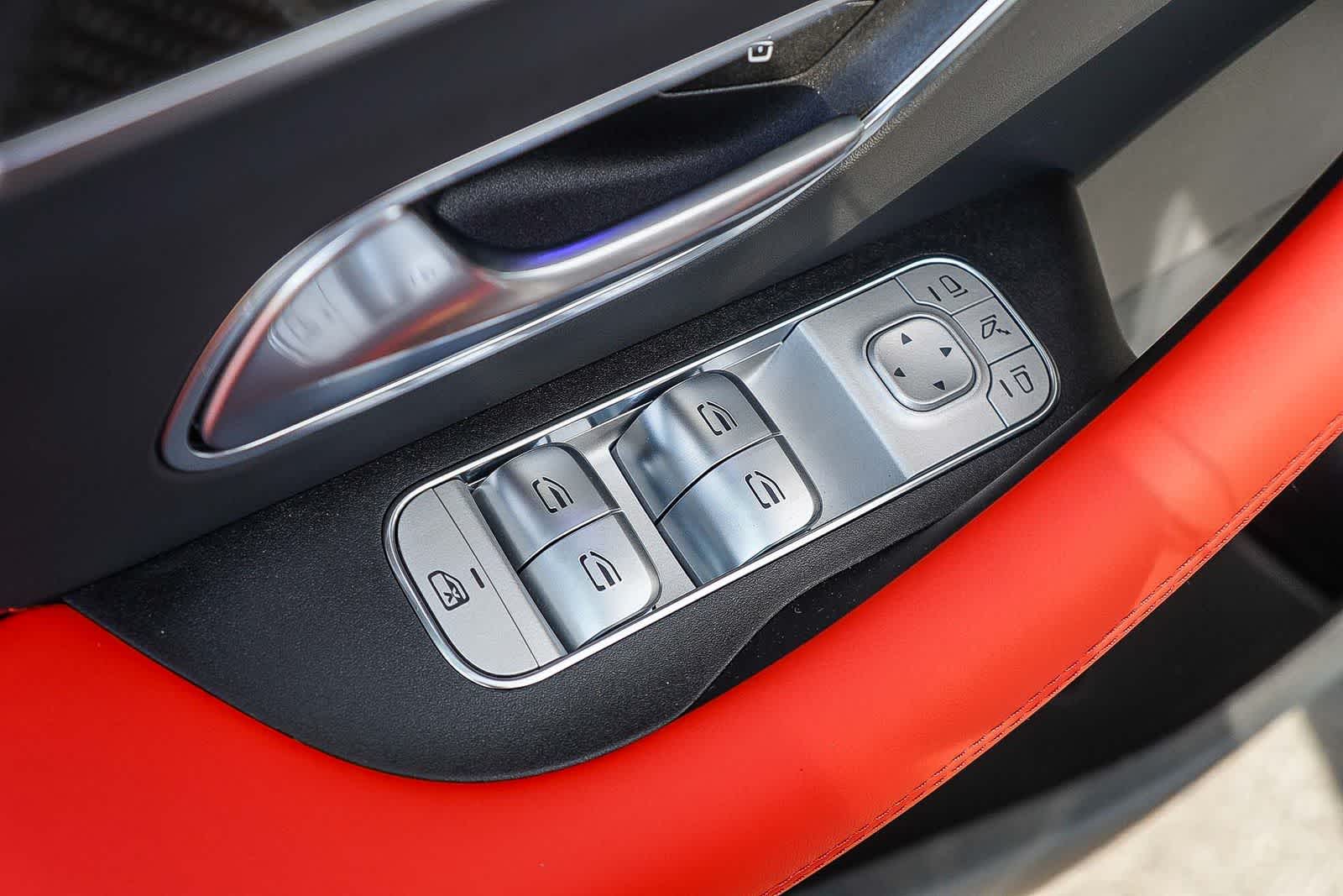 Thumbnail: 2026 Mercedes-Benz GLE - 24