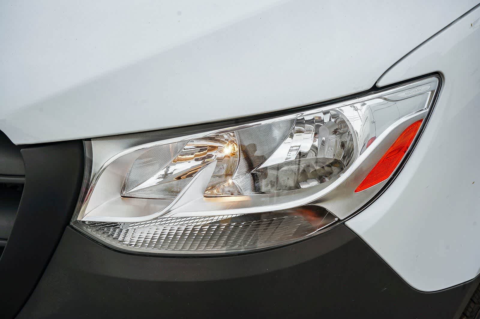 Thumbnail: 2026 Mercedes-Benz Sprinter - 10