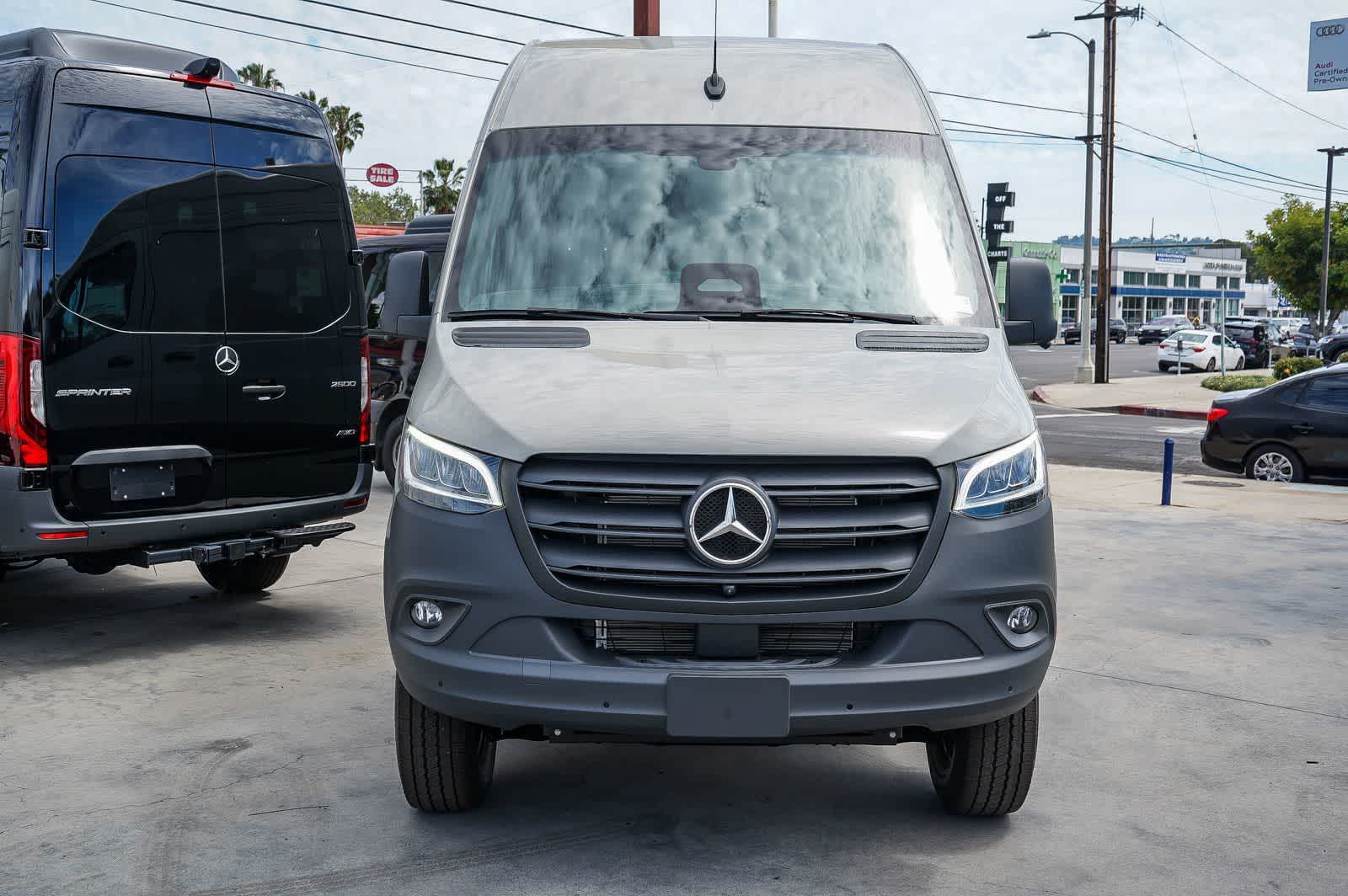 Thumbnail: 2026 Mercedes-Benz Sprinter - 2